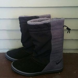 Nike Boots
